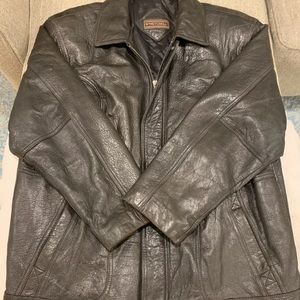 W M Mitchell Brown Soft Leather Coat Men’s size Large - gorgeous!